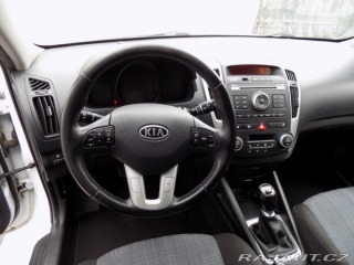 Kia Ceed 1.6GDi/2.Maj.ČR/Klimatiza 2012