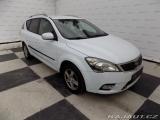 Kia Ceed 1.6GDi/2.Maj.ČR/Klimatiza 2012