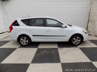 Kia Ceed 1.6GDi/2.Maj.ČR/Klimatiza 2012