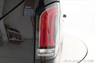 Mercedes-Benz V 2,0 300D 174kW XL Avantga 2025