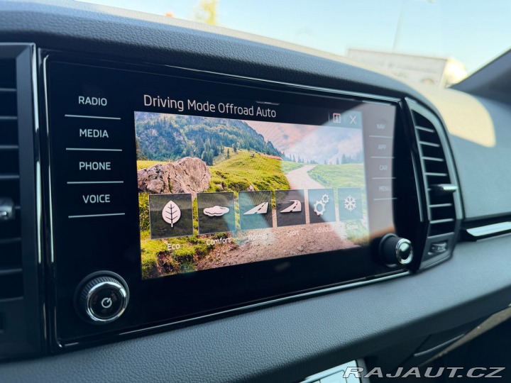 Škoda Karoq Sportline 2,0TDI 110kW DS 2022