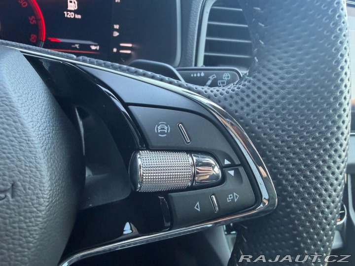 Škoda Karoq Sportline 2,0TDI 110kW DS 2022