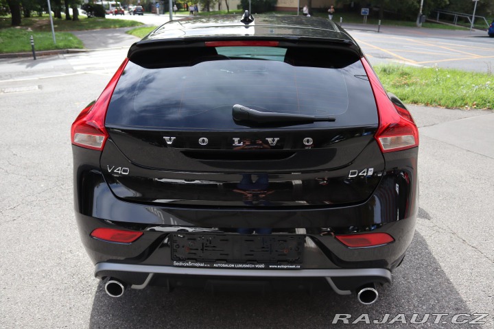 Volvo V40 Volvo V40 R-Design 140kW 2019