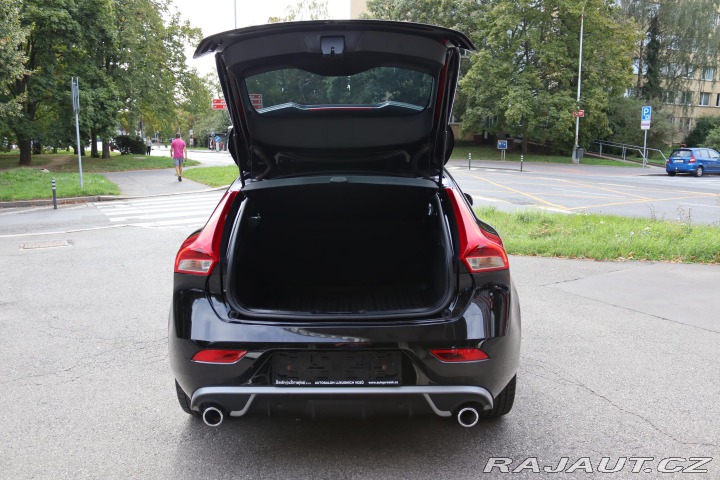 Volvo V40 Volvo V40 R-Design 140kW 2019