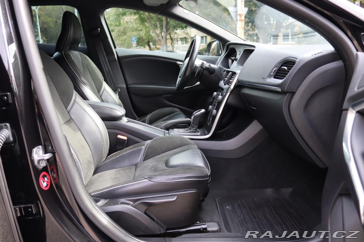 Volvo V40 Volvo V40 R-Design 140kW 2019