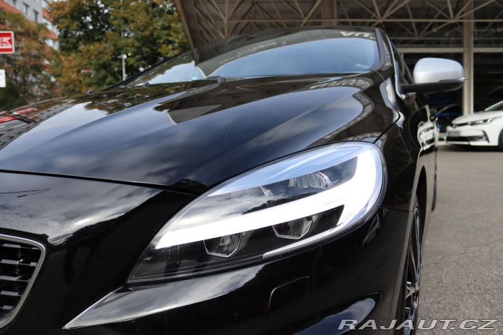 Volvo V40 Volvo V40 R-Design 140kW 2019