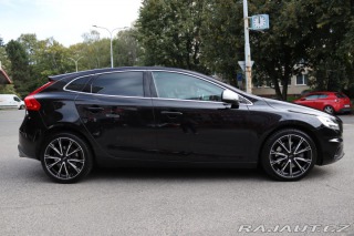 Volvo V40 2019