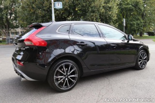 Volvo V40 2019