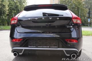 Volvo V40 2019