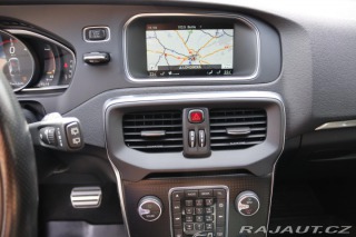 Volvo V40 2019