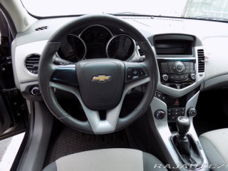 Chevrolet Cruze 1.8i/16V/Klimatizace/ČR/ 2011