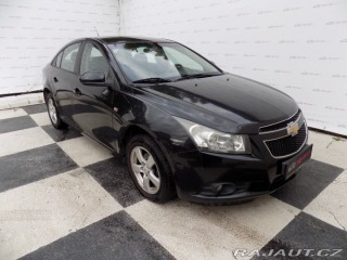 Chevrolet Cruze 1.8i/16V/Klimatizace/ČR/ 2011