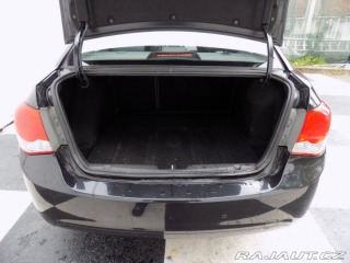 Chevrolet Cruze 1.8i/16V/Klimatizace/ČR/ 2011