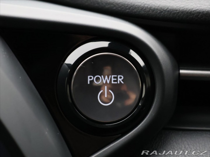 Lexus Ostatní modely LBX 1.5 HEV 67 kW Emotion CZ 2024