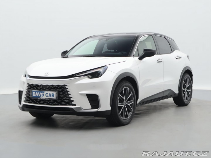 Lexus Ostatní modely LBX 1.5 HEV 67 kW Emotion CZ 2024