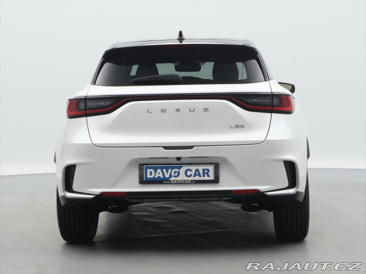 Lexus Ostatní modely LBX 1.5 HEV 67 kW Emotion CZ 2024