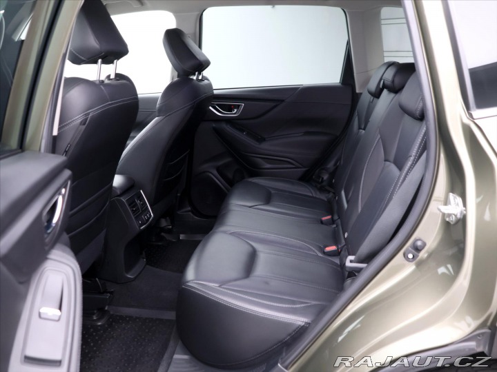Subaru Forester 2,0 e-Boxer 110kW Executi 2022