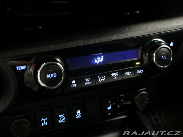 Toyota Hilux 2,4 D-4D 110kW Automat Ta 2018