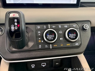 Land Rover Defender 3,0 110 SE D200 2024
