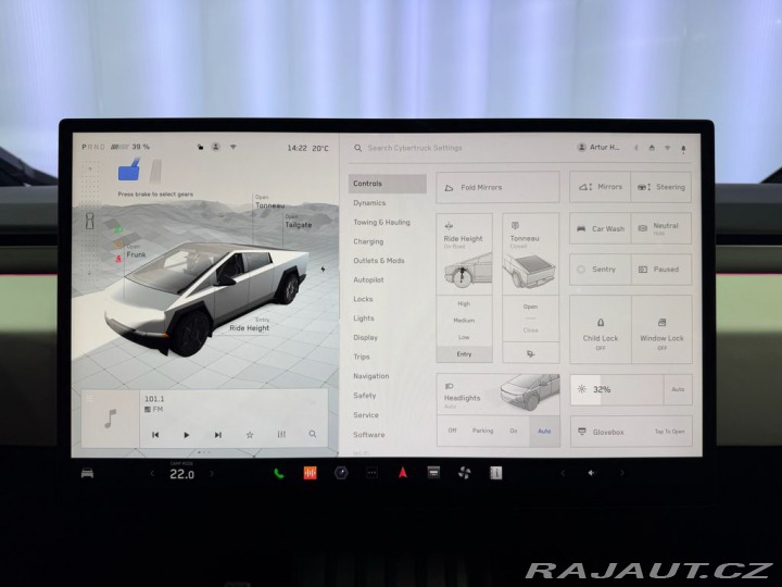 Tesla Ostatní modely AWD 438 KW FOUNDATION SER 2024