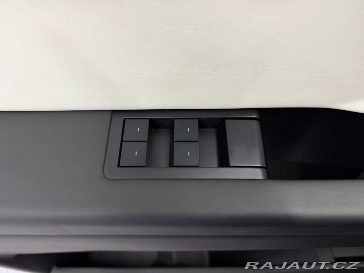 Tesla Ostatní modely AWD 438 KW FOUNDATION SER 2024