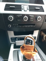 BMW 5 3,0 145 kW • AUTOMAT • 2007