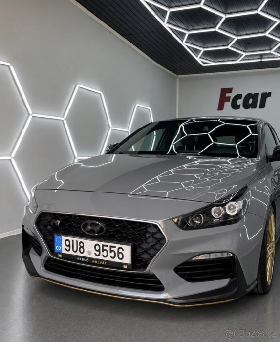 Hyundai i30 2,0   Fastback N performa