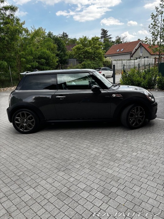 Mini Cooper S 1,6 l. 135kw 2011