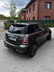 Mini Cooper S 1,6 l. 135kw 2011
