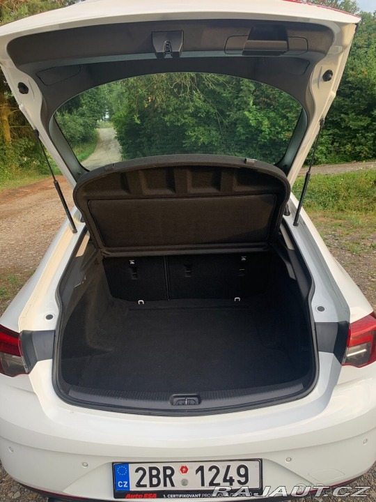 Opel Insignia 2,0 CDTI, STK do 5/28, 2018