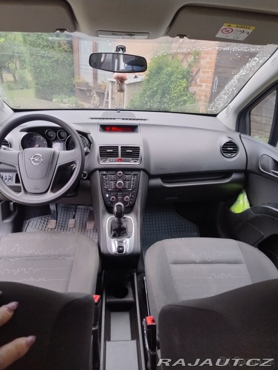 Opel Meriva 1,4   2014, benzín 2014