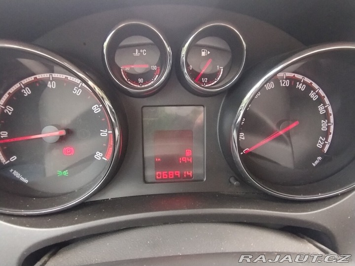 Opel Meriva 1,4   2014, benzín 2014
