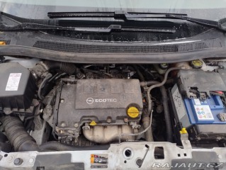 Opel Meriva 1,4 2014, benzín 2014
