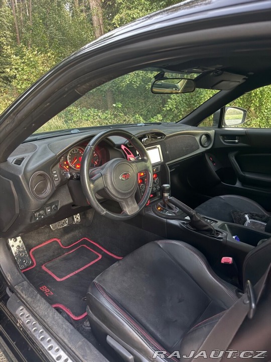 Subaru BRZ 2,0   147 kW automat 2013 2013