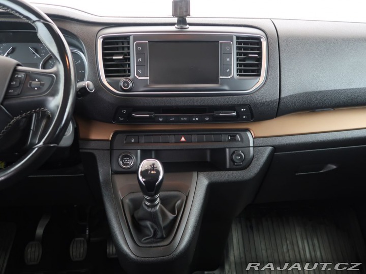 Toyota ProAce 2.0,D-4D,L2,Family,Manuál 2022