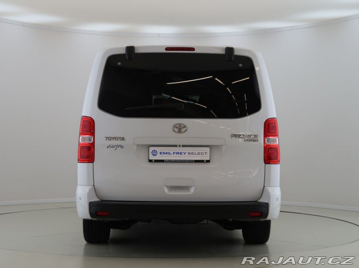 Toyota ProAce 2.0,D-4D,L2,Family,Manuál 2022