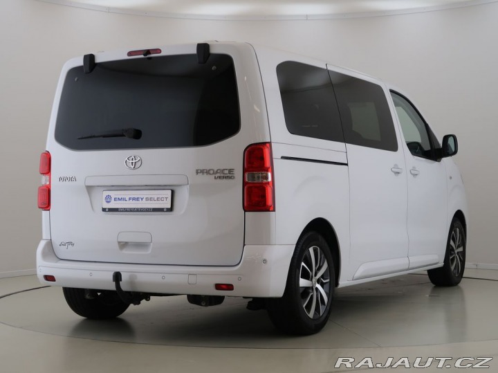 Toyota ProAce 2.0,D-4D,L1,Family,Automa 2023