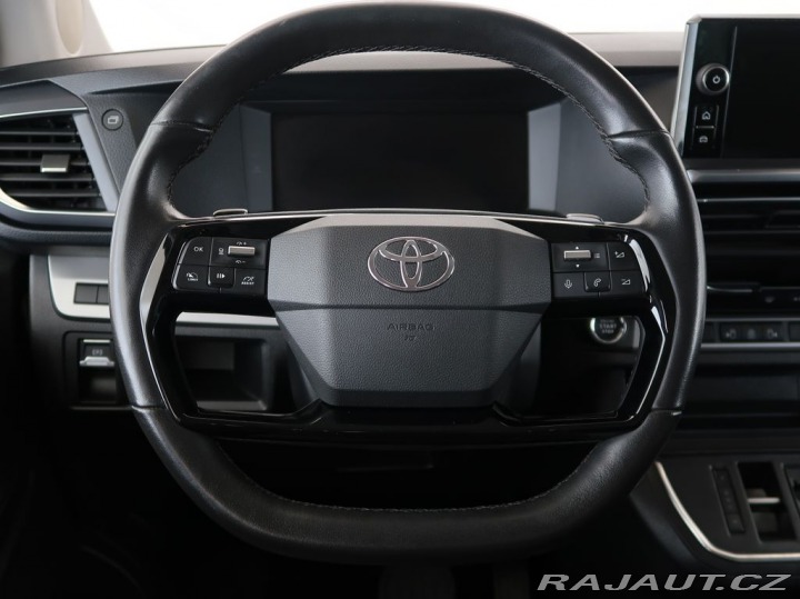 Toyota ProAce 2.0,D-4D,130KW,VIP,L2,Aut 2024