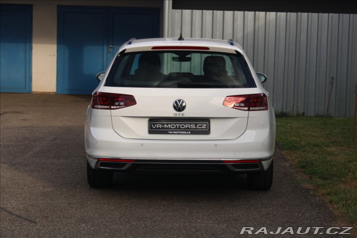 Volkswagen Passat 1,4 GTE PLUGIN Hybrid Kom 1800