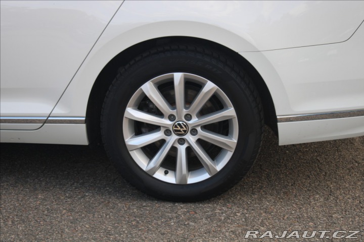 Volkswagen Passat 1,4 GTE PLUGIN Hybrid Kom 1800