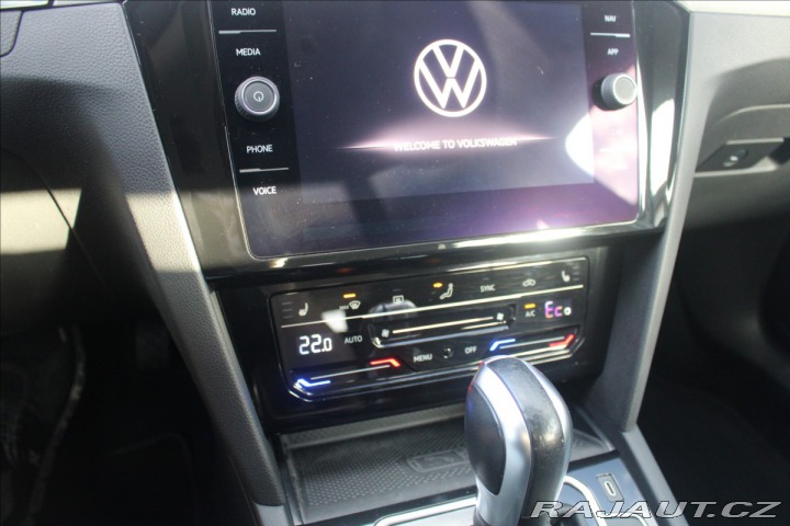 Volkswagen Passat 1,4 GTE PLUGIN Hybrid Kom 1800