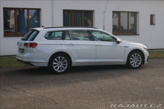 Volkswagen Passat 1,4 GTE PLUGIN Hybrid Kom 1800