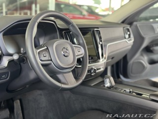 Volvo V60 B4 AUT*145kW*KeyLess*Tažn 2022