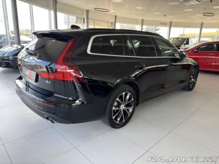 Volvo V60 B4 AUT*145kW*KeyLess*Tažn 2022
