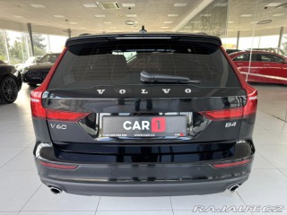Volvo V60 B4 AUT*145kW*KeyLess*Tažn 2022