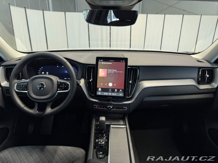 Volvo XC60 B5 2.0L 250+14 HPAT8 AWD 2026