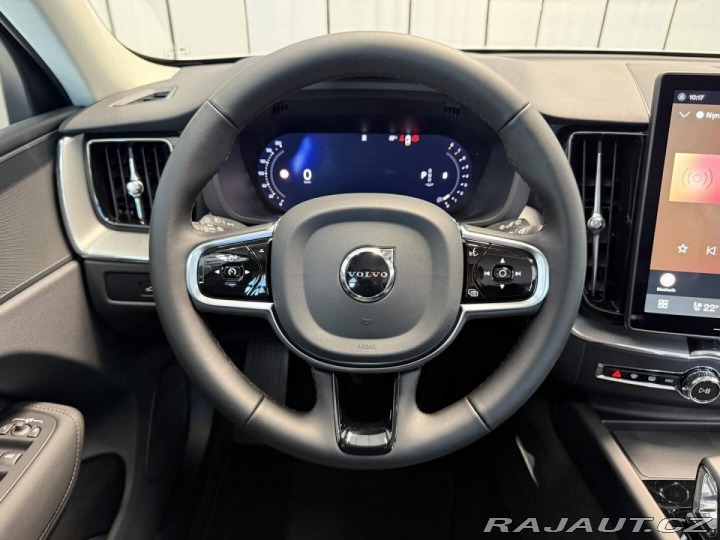 Volvo XC60 B5 2.0L 250+14 HPAT8 AWD 2026