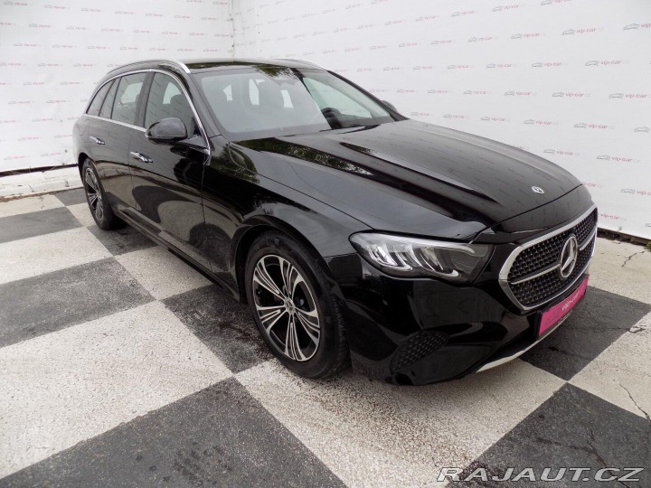 Mercedes-Benz E 220d/Performance LED/DPH/ 2024