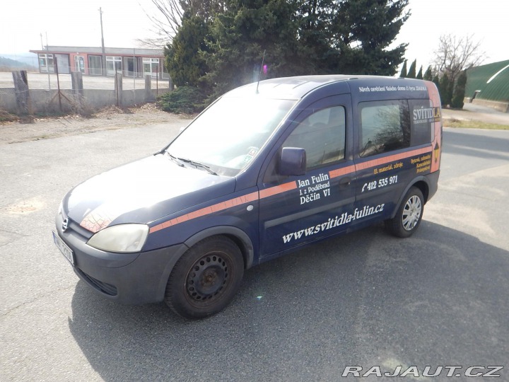 Opel Combo 1.4 i 66 kw 2010
