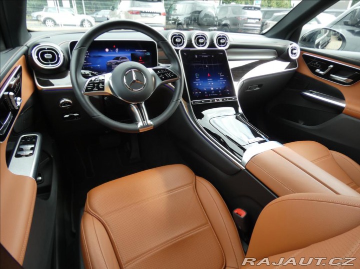 Mercedes-Benz GLC 2,0 220d 4M, 1.Maj, ČR, D 2024